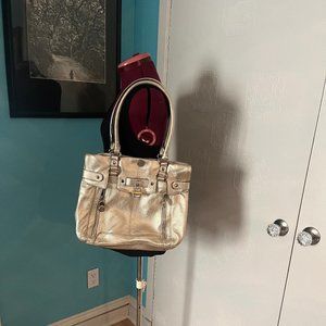 Gold Leather b. makowsky Handbag